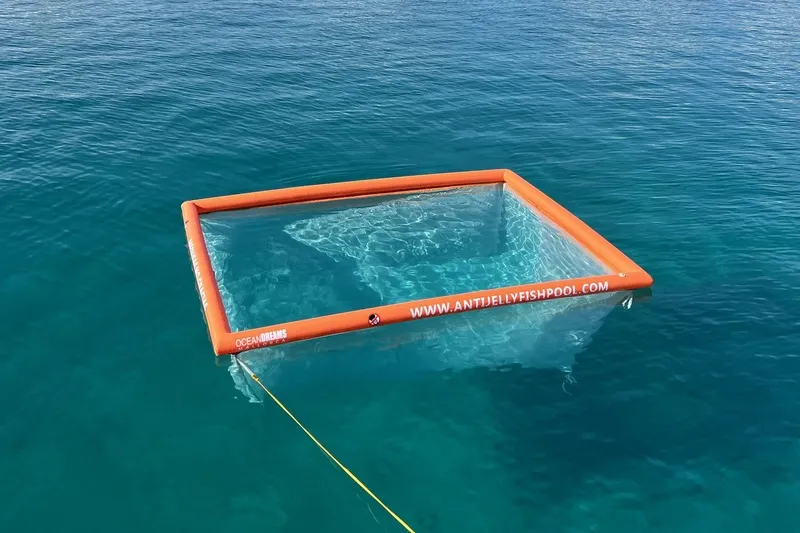 Piscina Anti-Medusa: Protezione Totale per il Tuo Yacht di Lusso