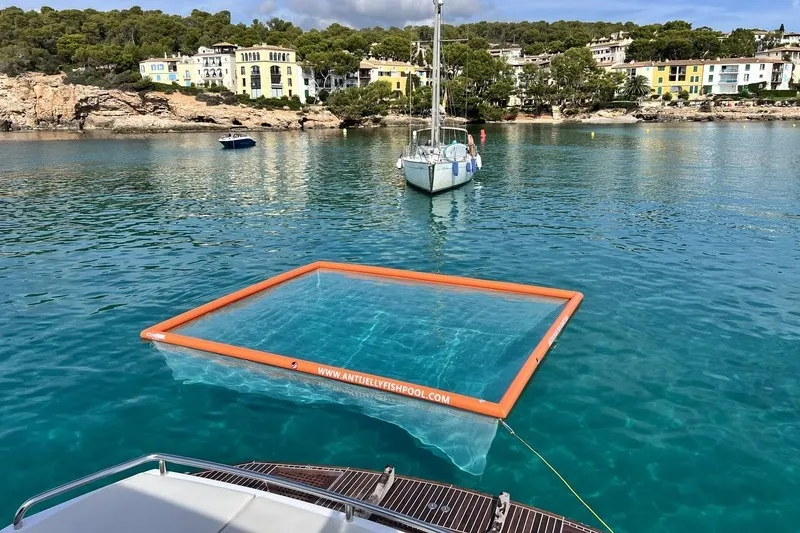 Boat Pool 6x5m — side view